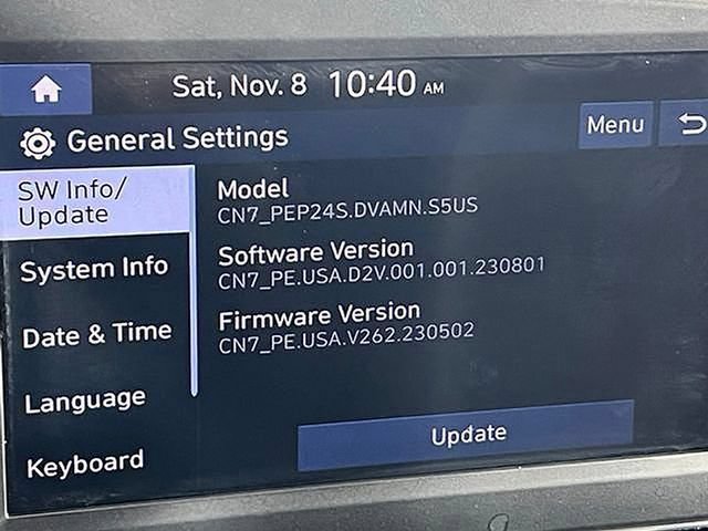 Used 2025 Hyundai Elantra SE FWD image 28