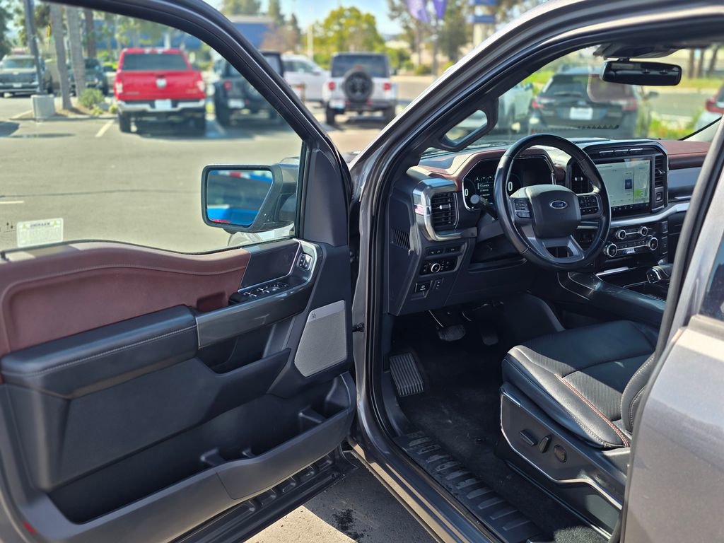 Used 2023 Ford F150 Lariat image 36