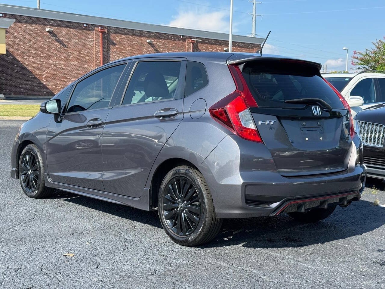 Used 2018 Honda Fit Sport image 13