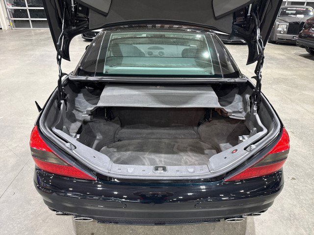Used 2005 Mercedes-Benz SL 55 AMG image 16