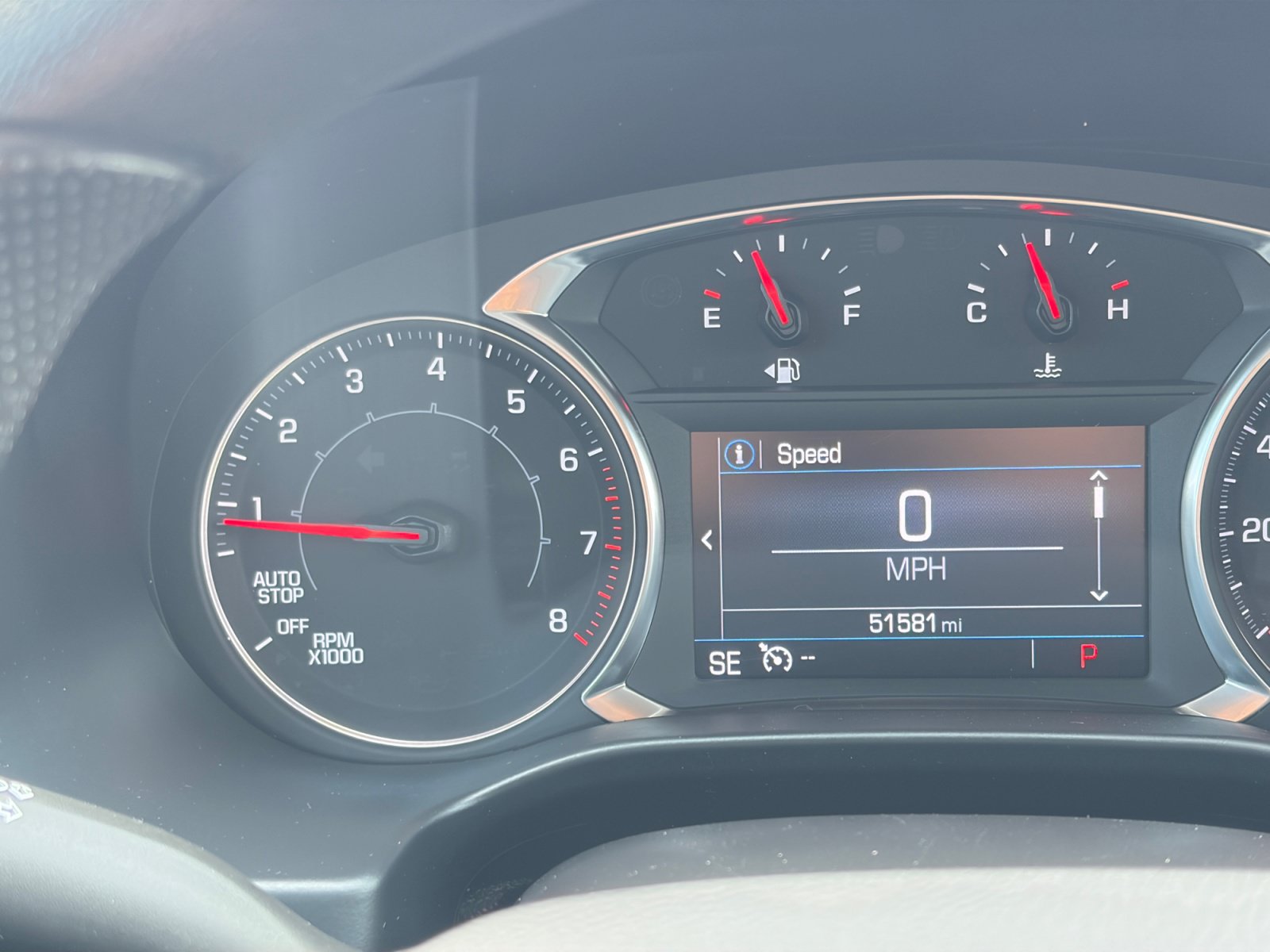 Used 2023 GMC Acadia SLE AWD/4WD image 18