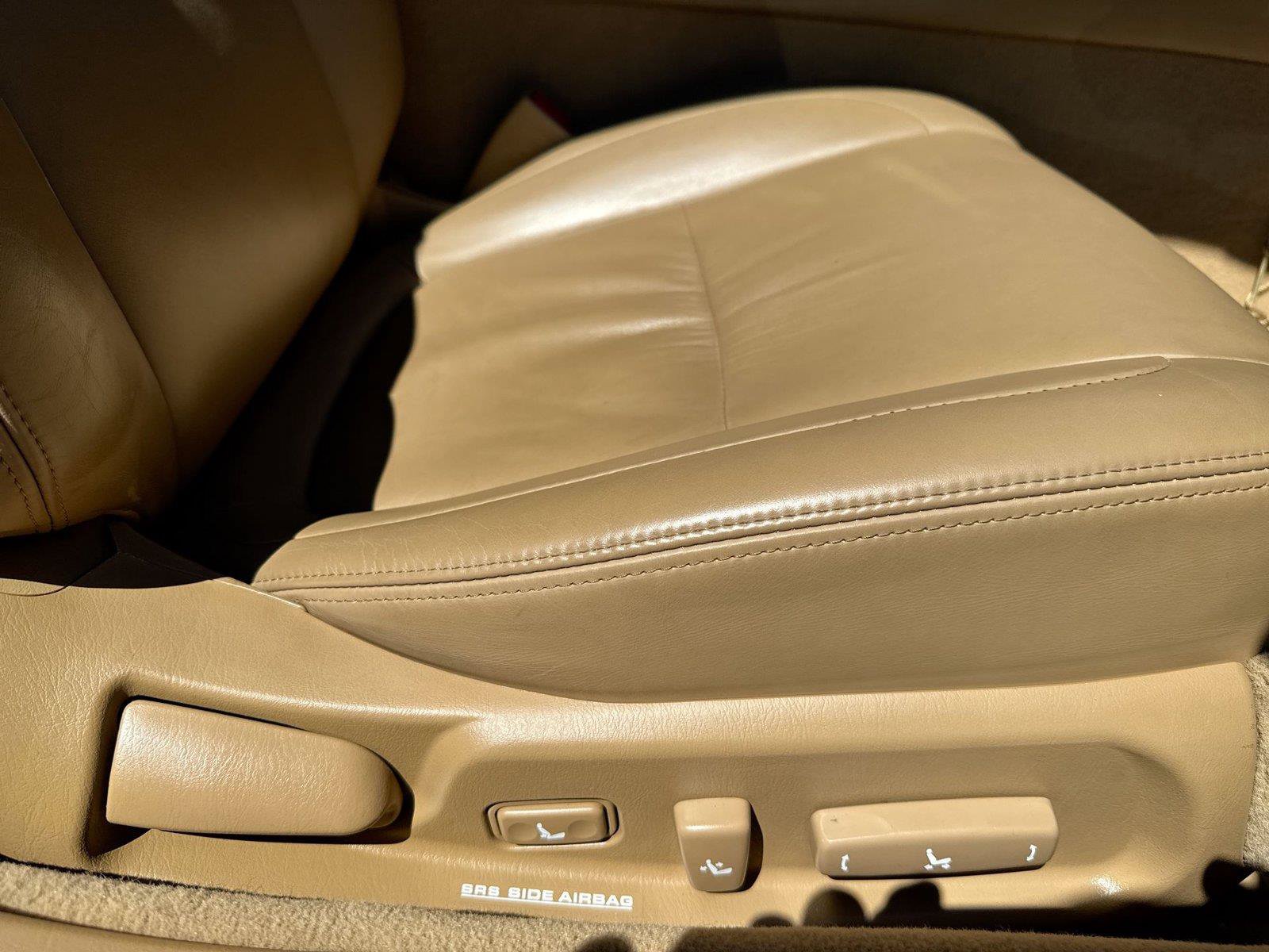 Used 2007 Lexus SC 430 Convertible RWD image 16