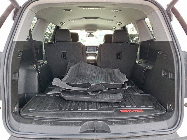 Certified 2023 GMC Acadia SLE w/ Driver Convenience Package image 29