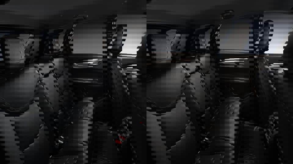 New 2026 Cadillac XT5 Luxury w/ LPO, Floor Liner Package image 12