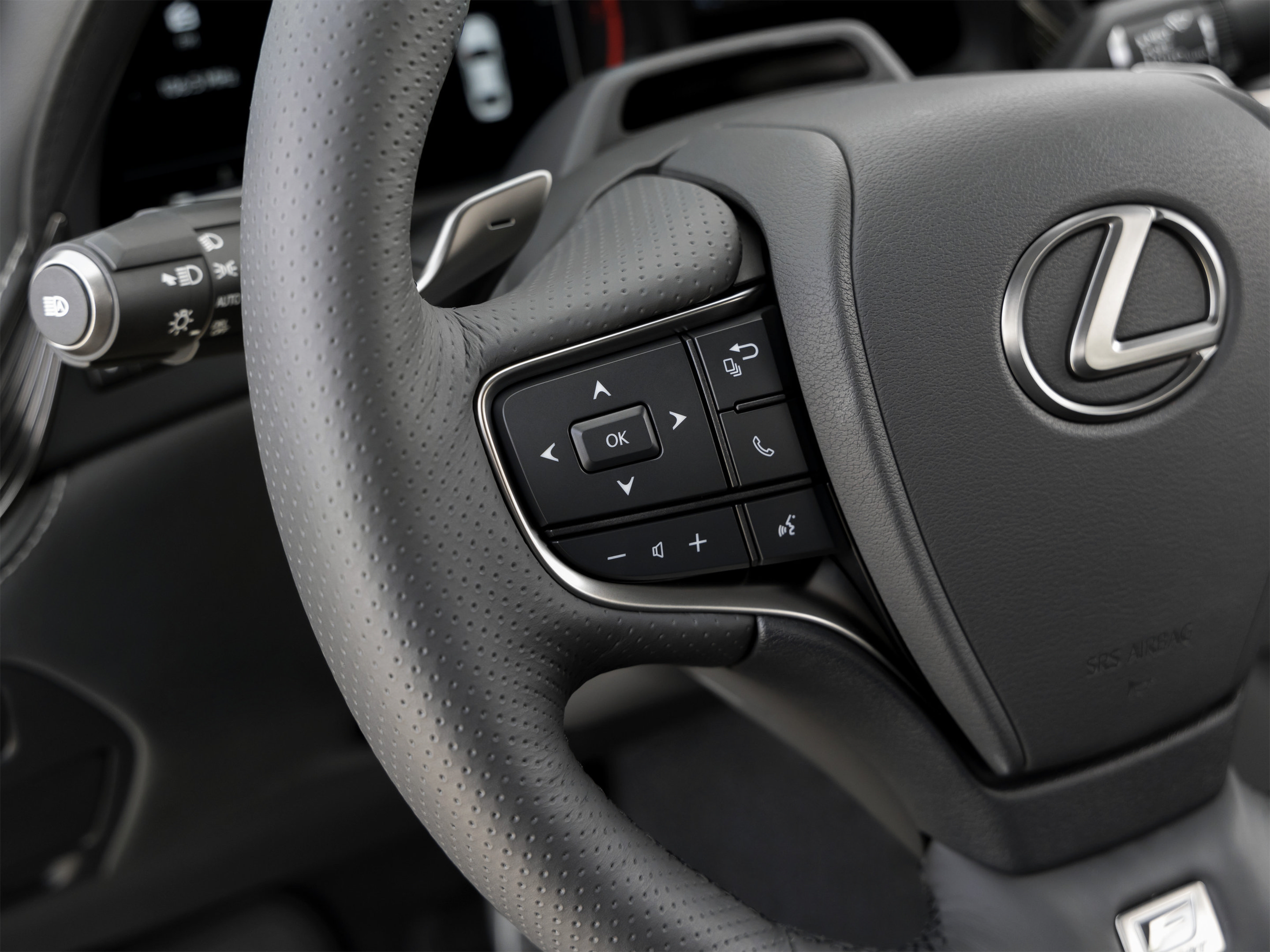 Certified 2024 Lexus LS 500 RWD image 42