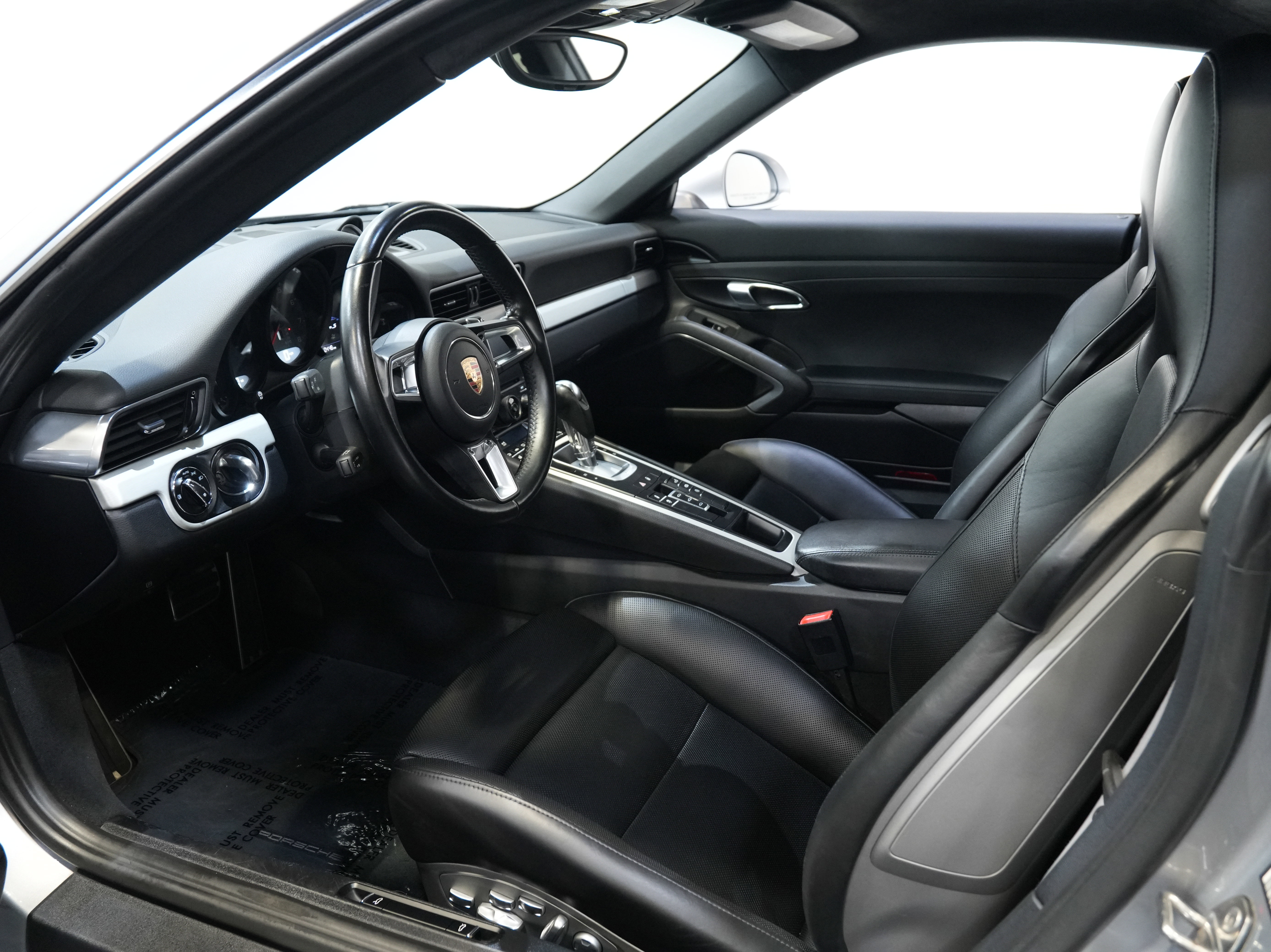 Used 2017 Porsche 911 Carrera S image 29