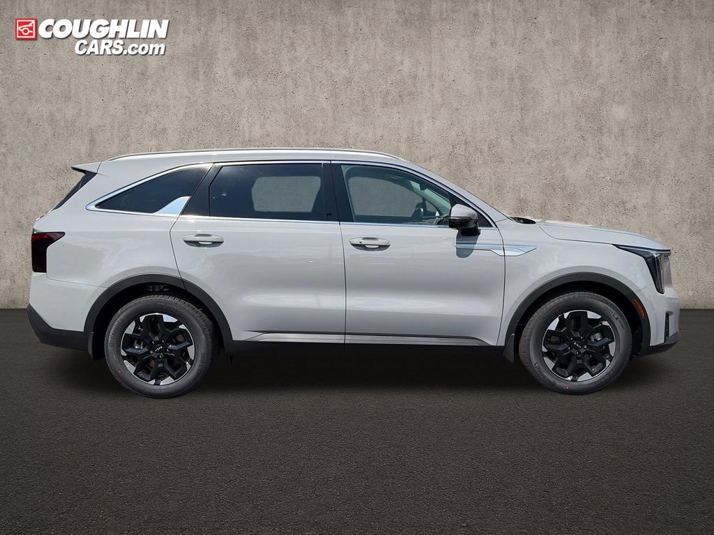 New 2026 Kia Sorento S FWD image 9