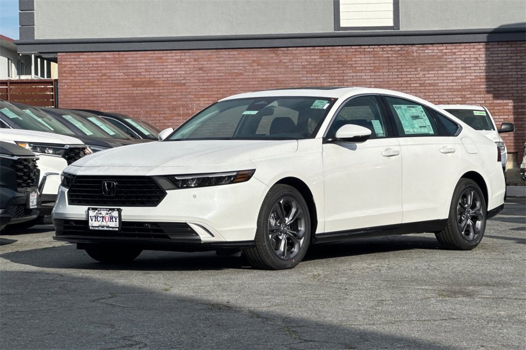 New 2025 Honda Accord EX-L image 8
