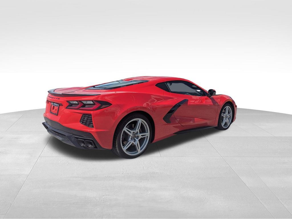 Used 2024 Chevrolet Corvette Stingray Preferred Cpe w/ 2LT image 4