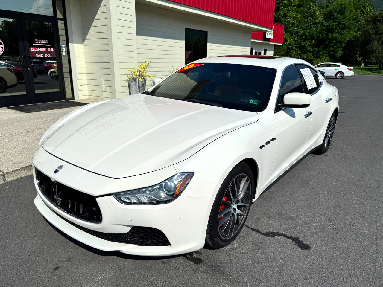 Used 2015 Maserati Ghibli S Q4 image 2