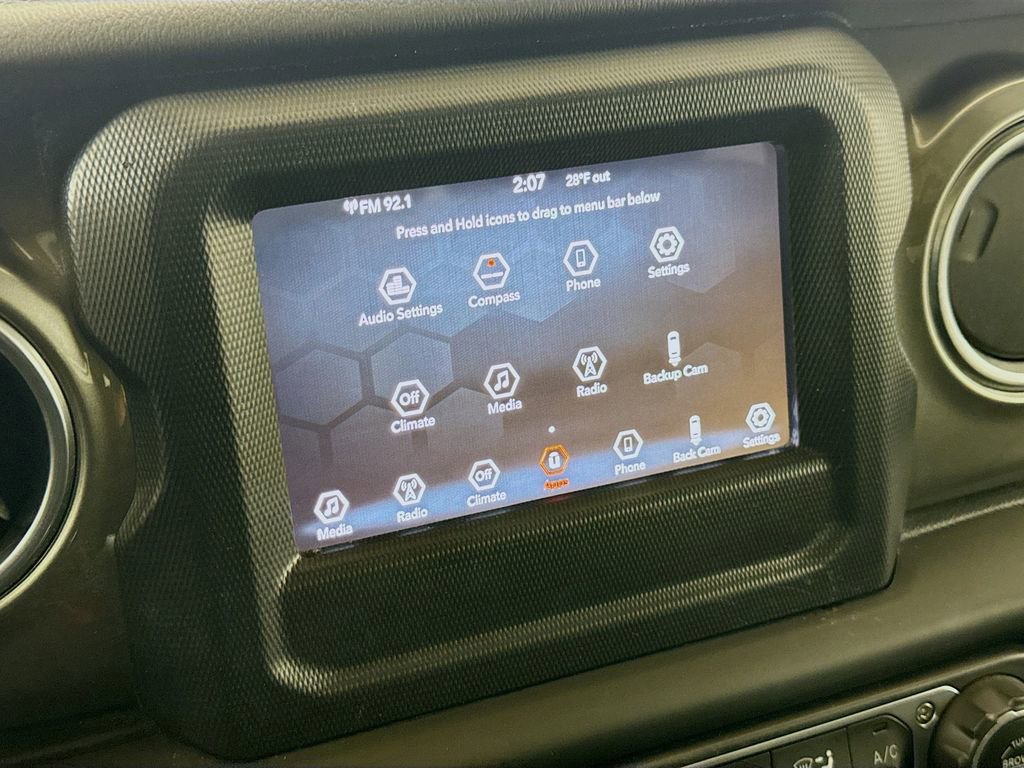 Used 2019 Jeep Wrangler Unlimited Sahara image 13