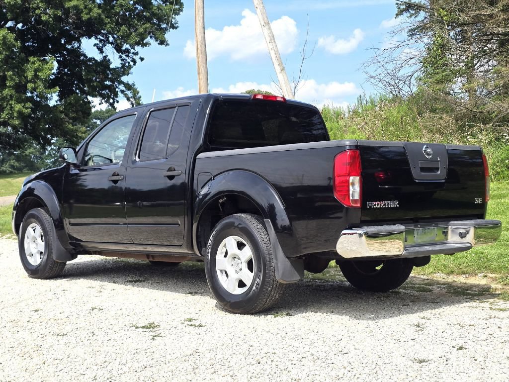 Used 2005 Nissan Frontier SE w/ (P01) Power Pkg AWD/4WD image 4