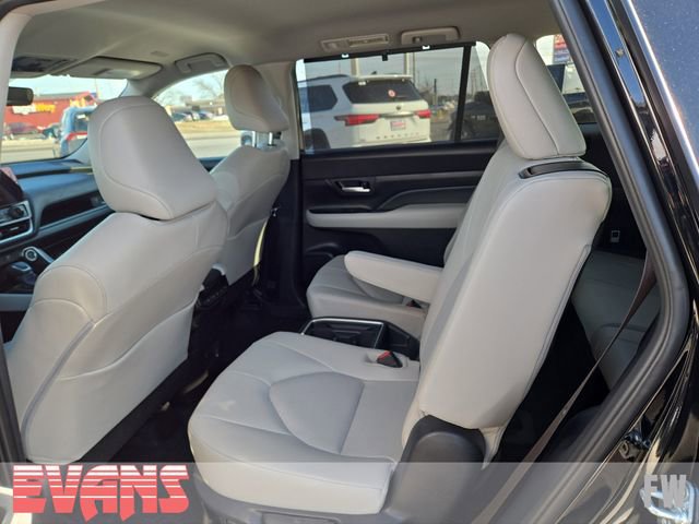 Certified 2026 Toyota Grand Highlander XLE image 24