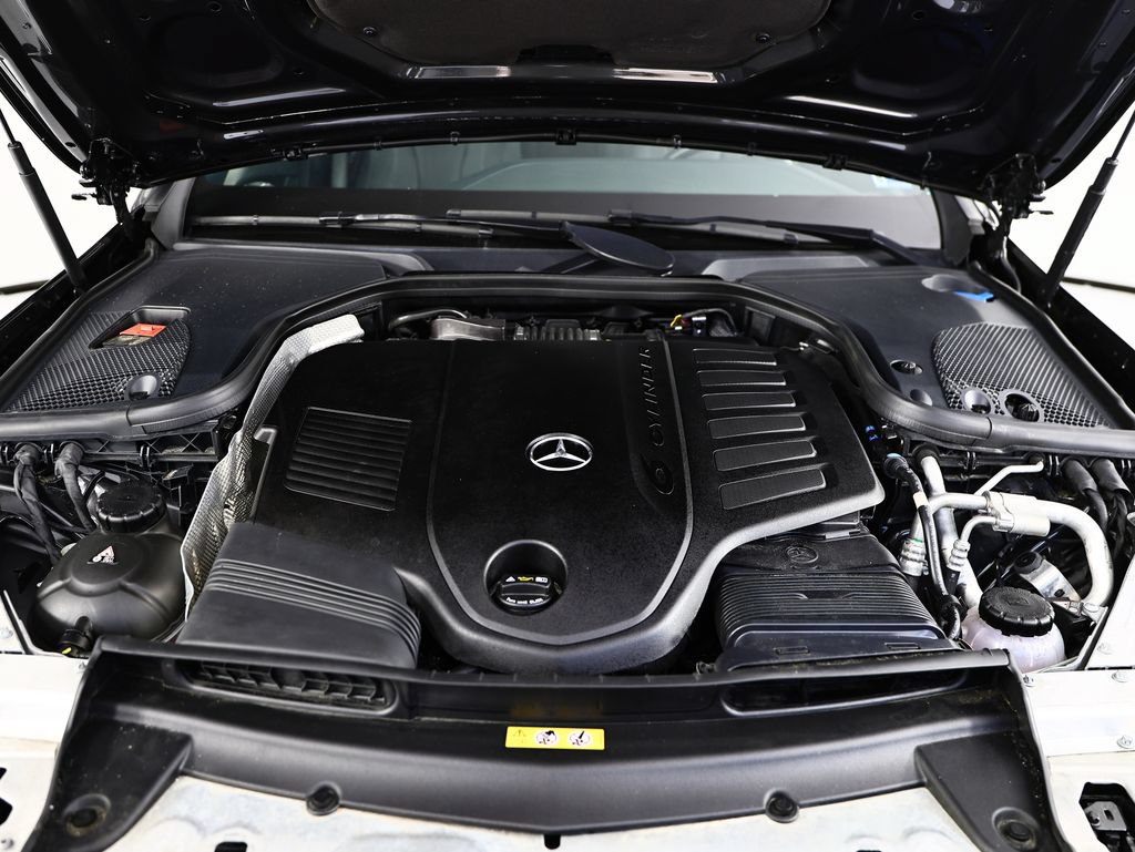 Used 2023 Mercedes-Benz E 450 4MATIC Sedan image 32