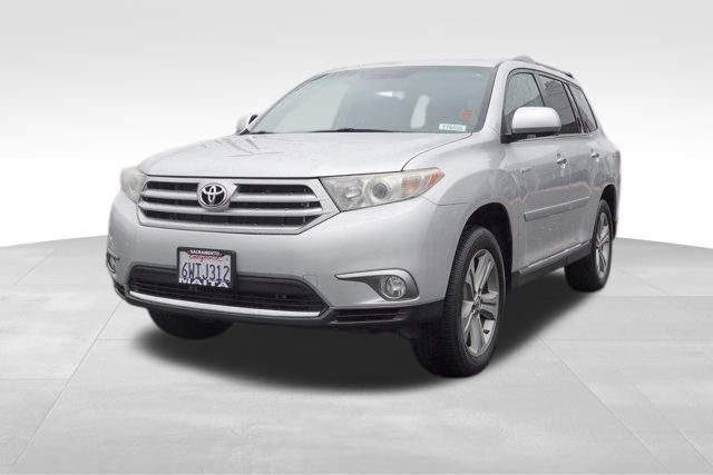 Used 2012 Toyota Highlander Limited w/ Tow Pkg image 8