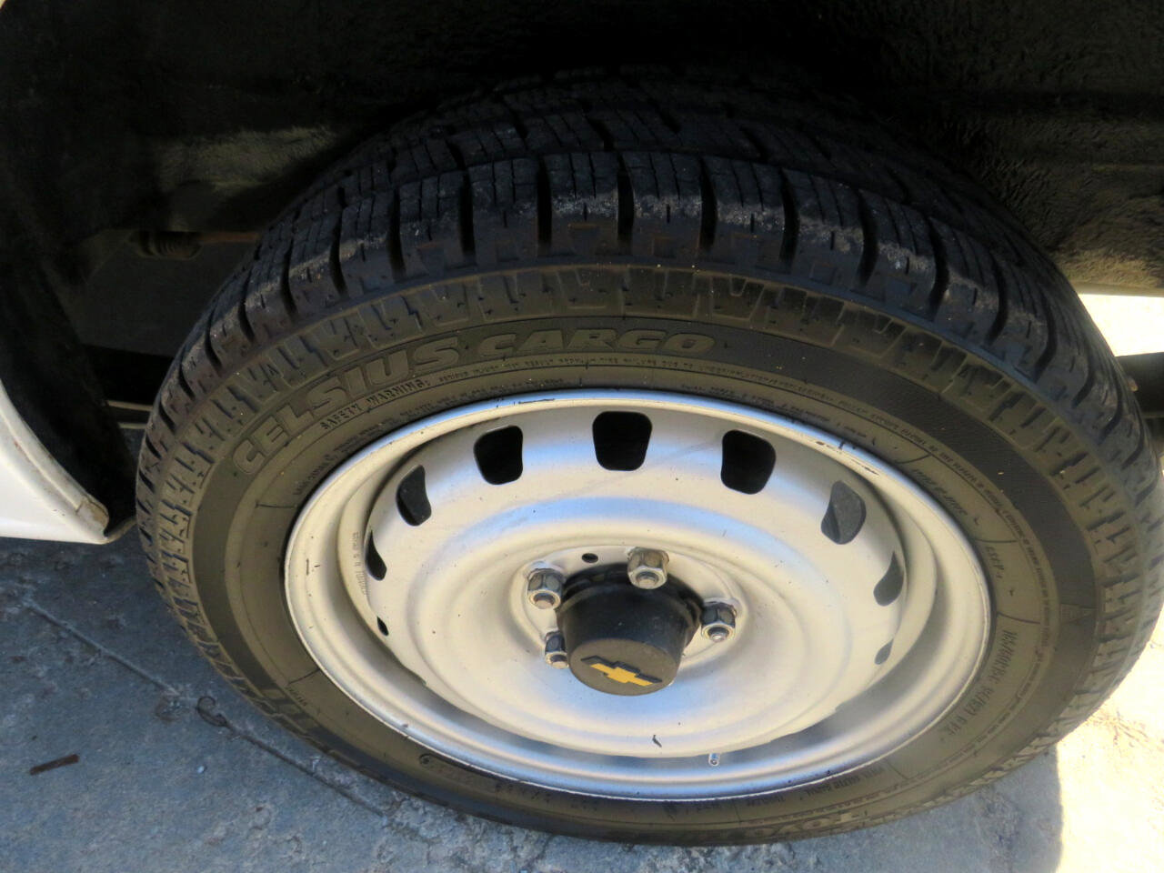 Used 2015 Chevrolet City Express LS image 27