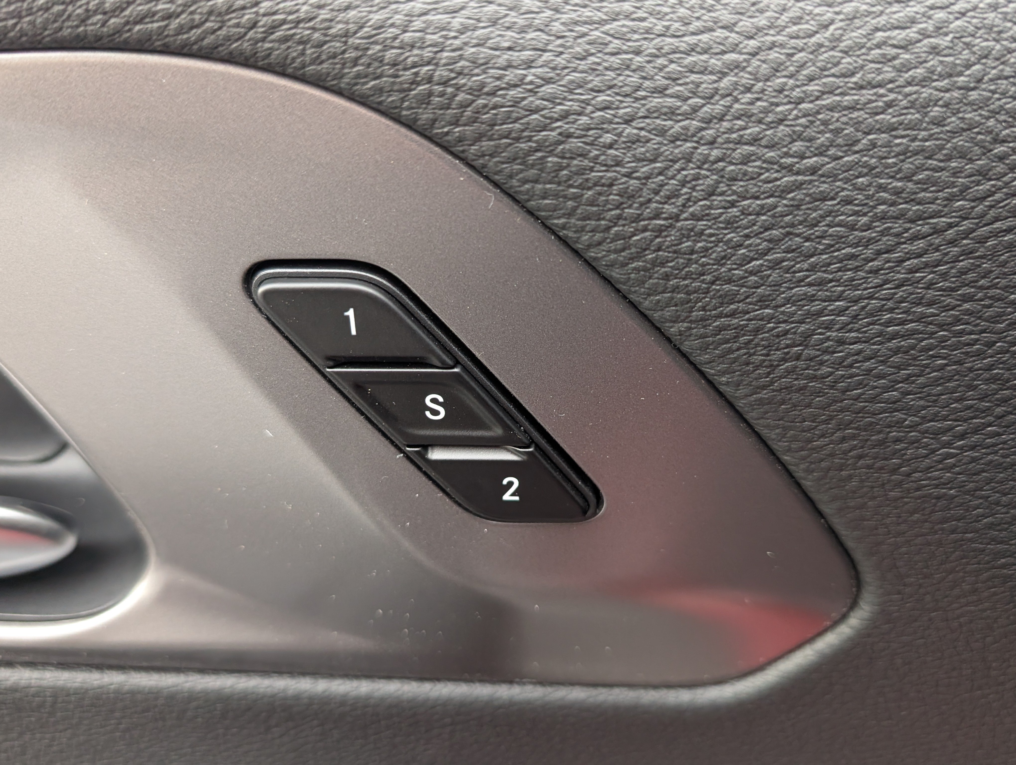 New 2026 Chrysler Pacifica Select AWD/4WD image 20