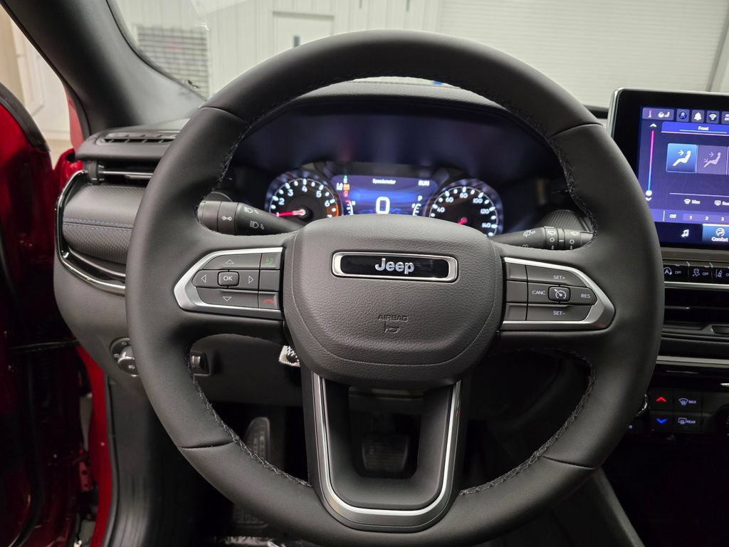 New 2026 Jeep Compass Latitude AWD/4WD image 17