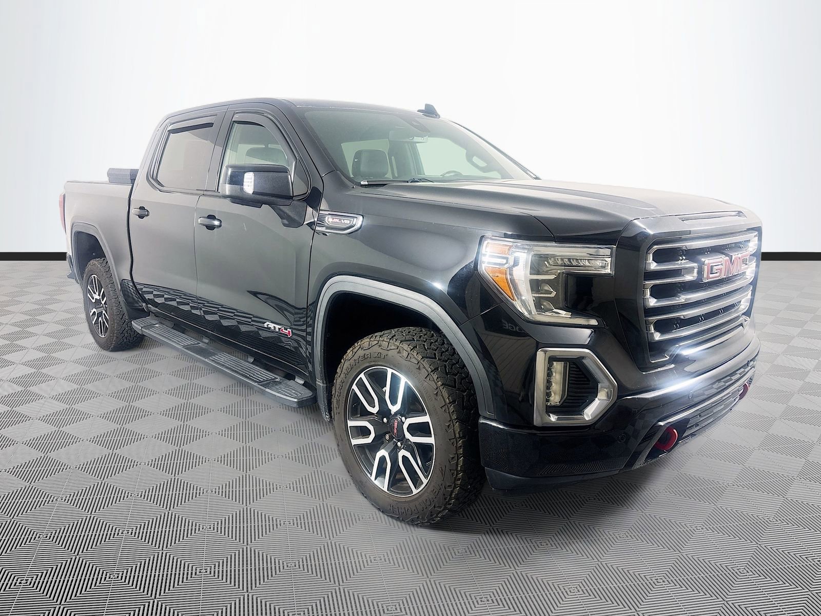 Used 2019 GMC Sierra 1500 AT4 w/ AT4 Premium Package AWD/4WD image 1