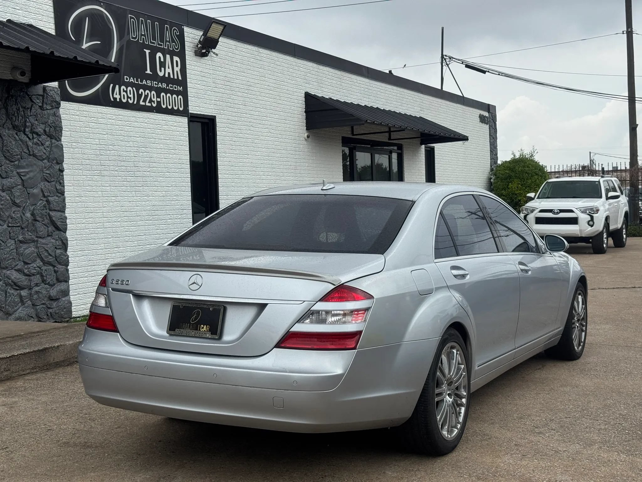 Used 2009 Mercedes-Benz S 550 image 10