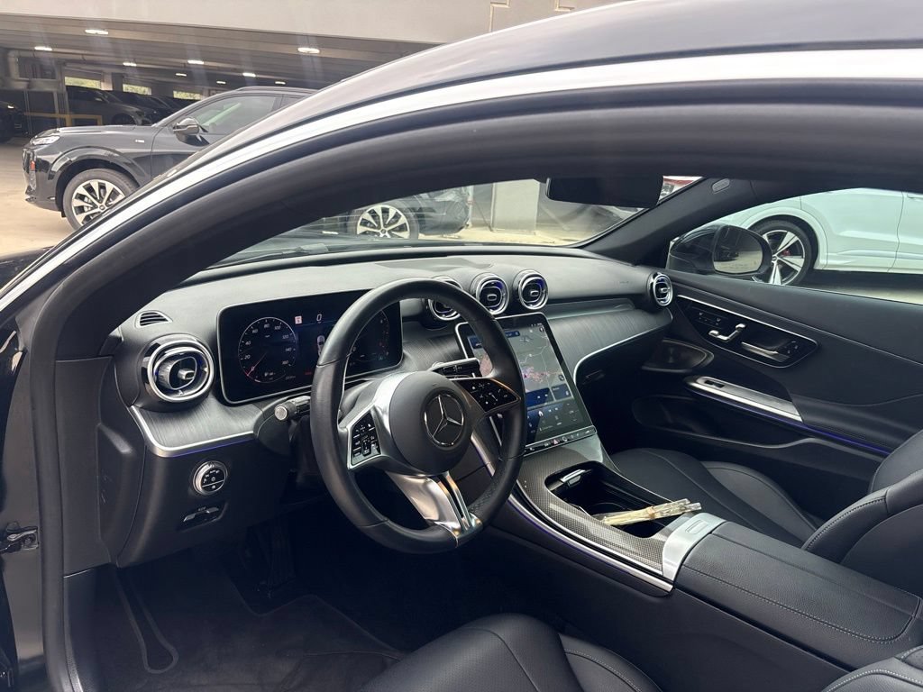 Used 2024 Mercedes-Benz CLE 300 4MATIC Coupe image 12