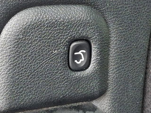 Used 2019 Dodge Durango R/T w/ Blacktop Package image 32