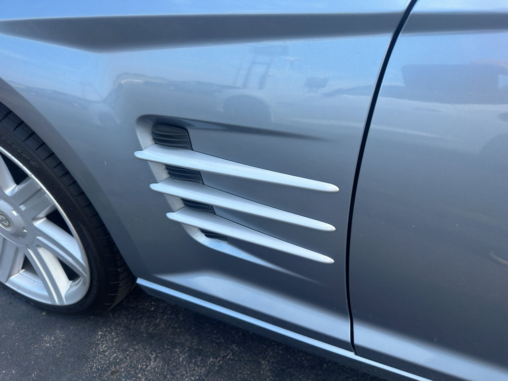 Used 2006 Chrysler Crossfire Limited image 6