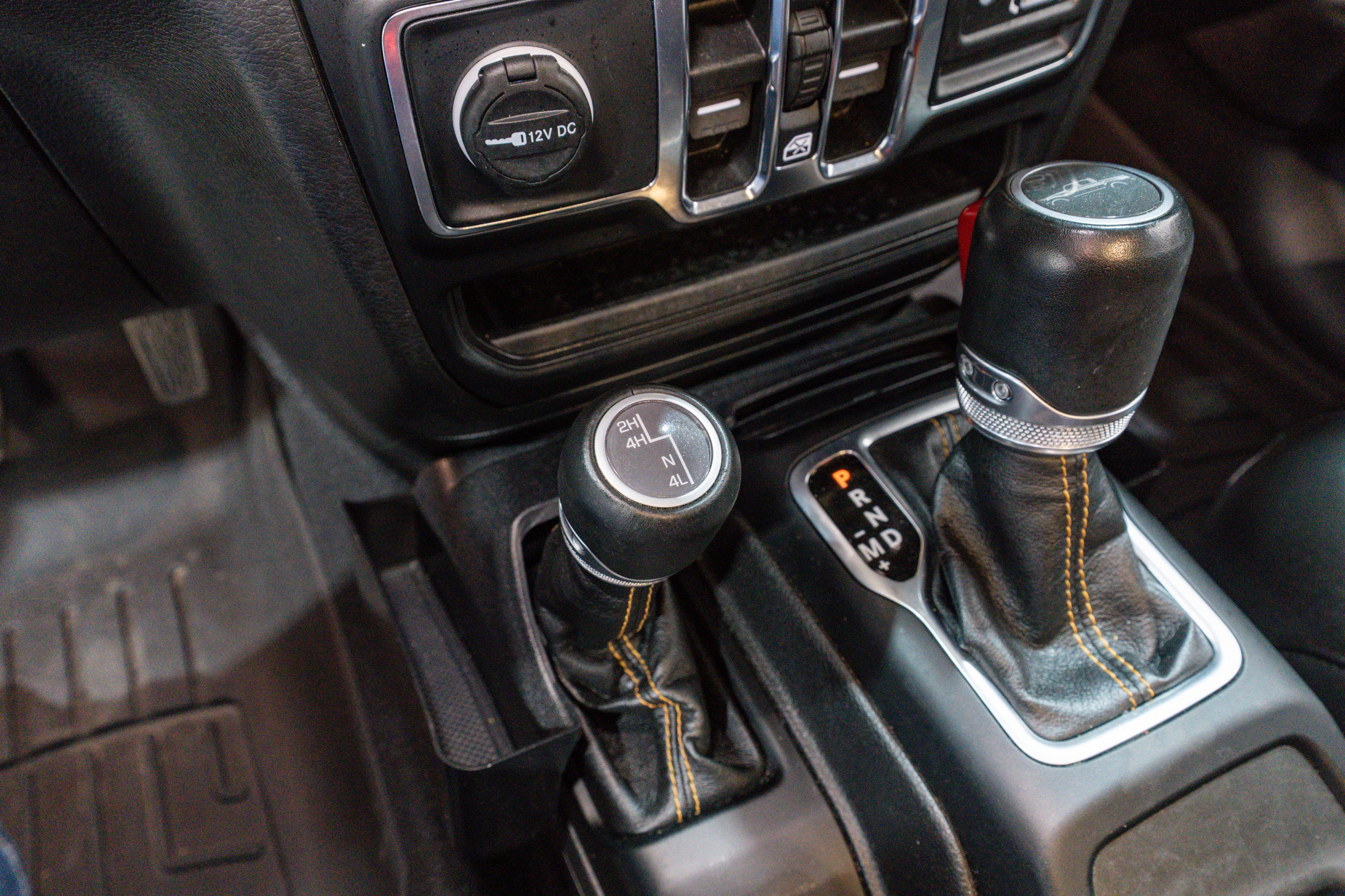 Used 2023 Jeep Gladiator Overland AWD/4WD image 25