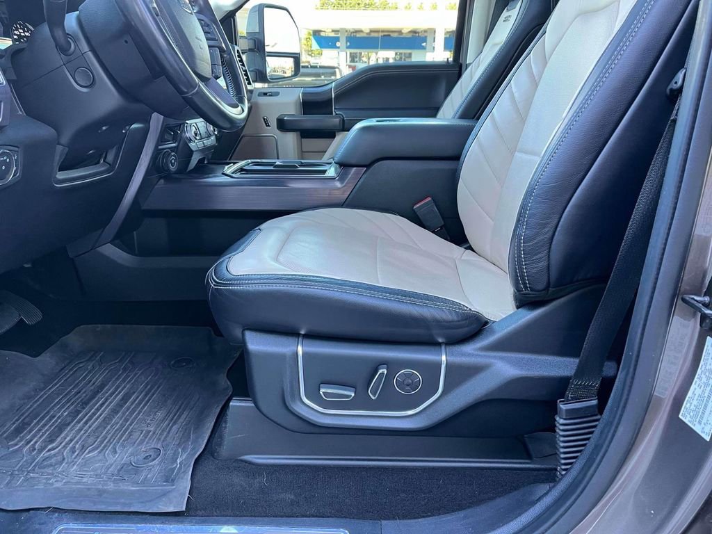 Used 2020 Ford F250 Limited AWD/4WD image 26