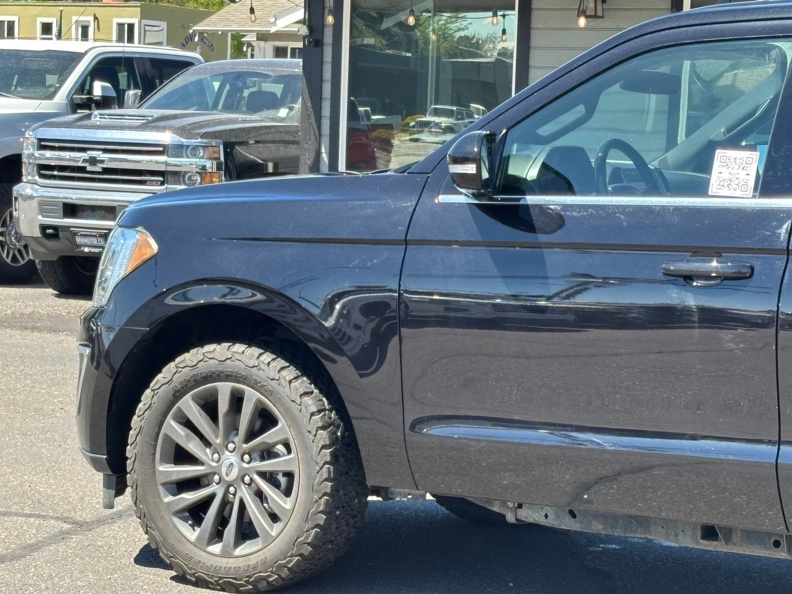 Used 2020 Ford Expedition Limited AWD/4WD image 6