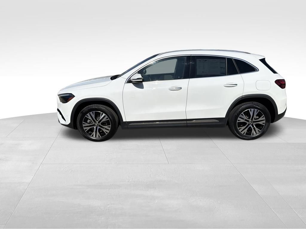 Used 2026 Mercedes-Benz GLA 250 4MATIC image 2