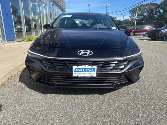 New 2026 Hyundai Elantra SE FWD image 10