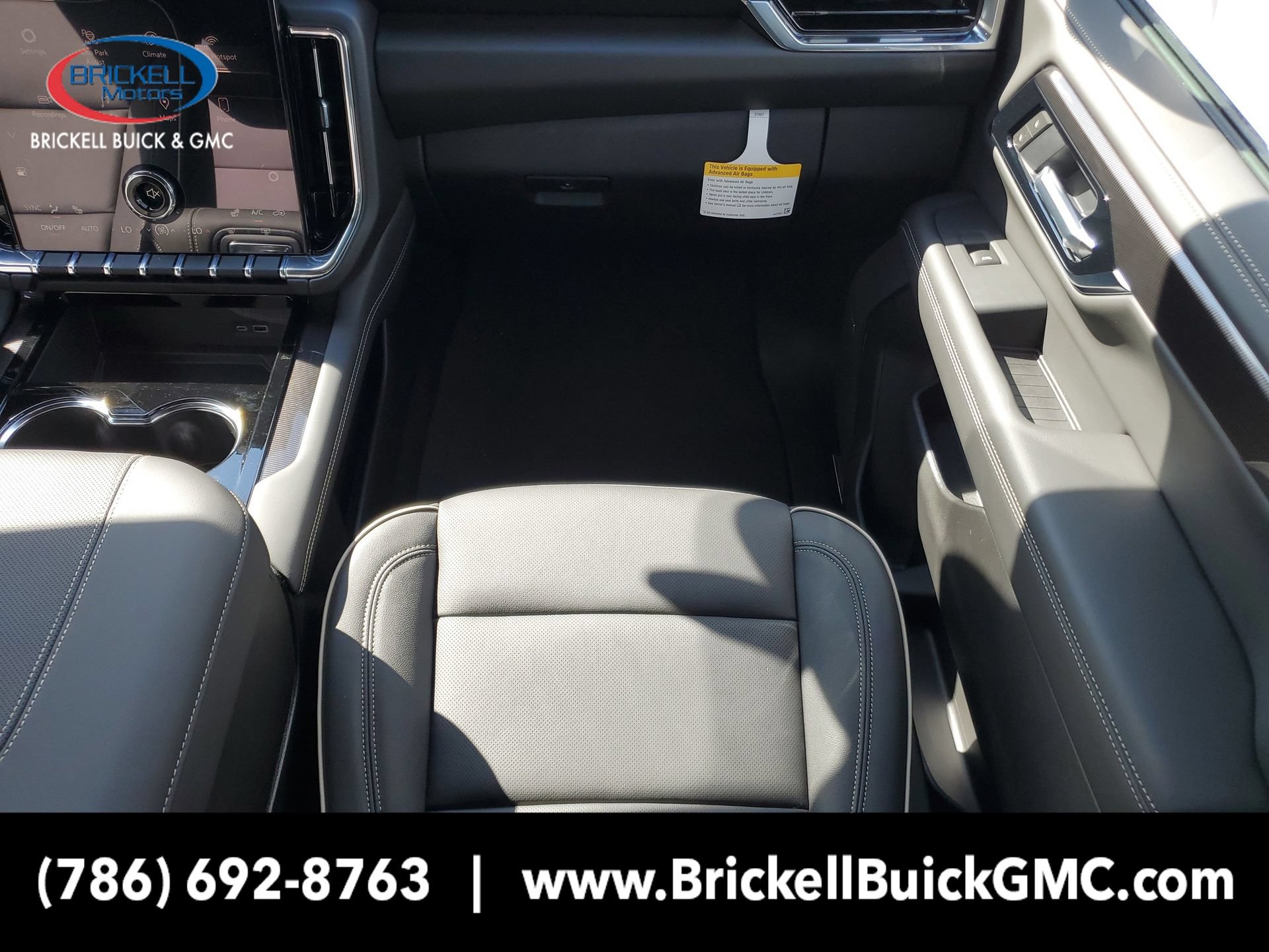 New 2026 GMC Yukon XL Elevation RWD image 17
