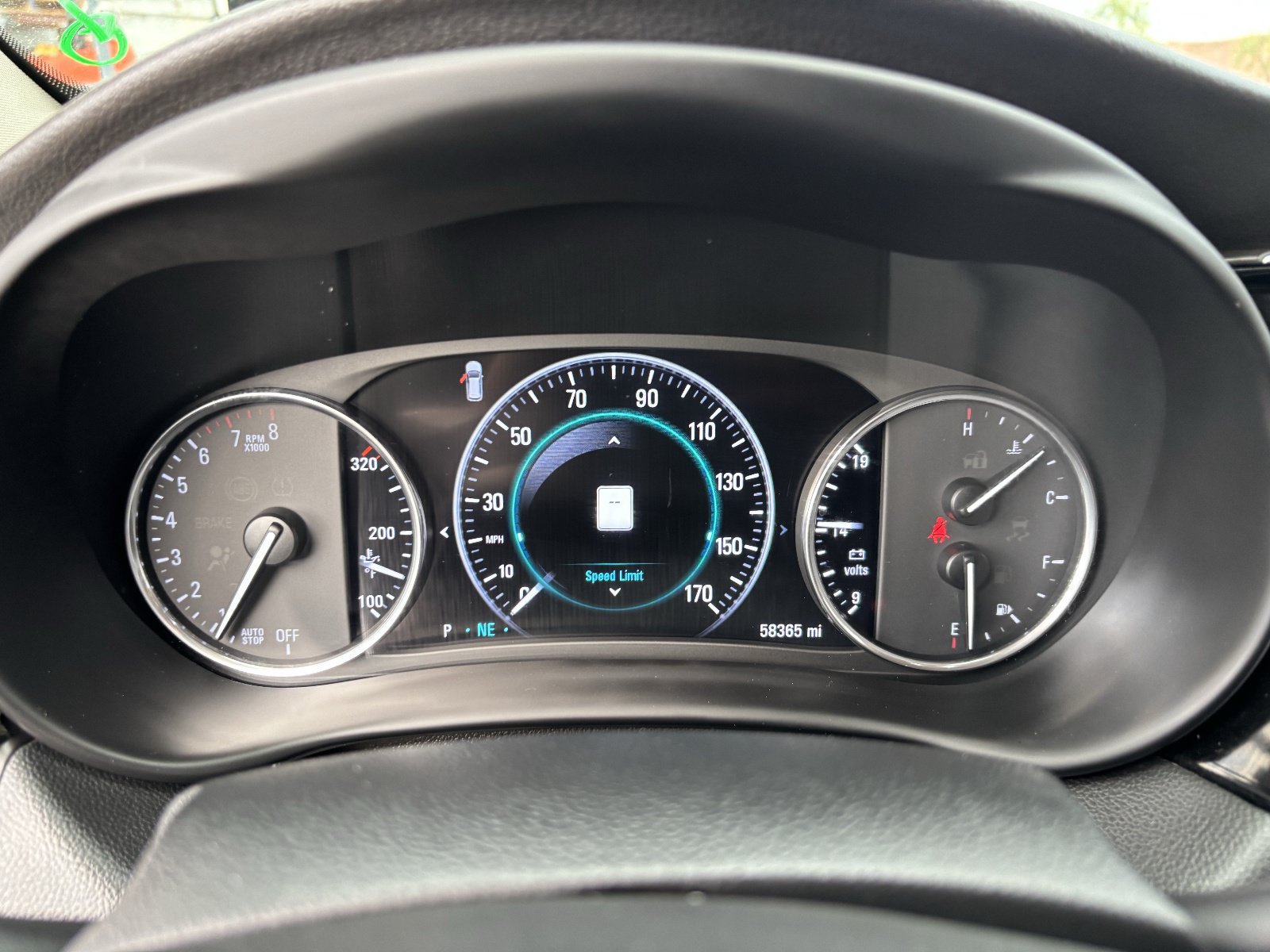 Used 2018 Buick Envision Premium AWD/4WD image 31