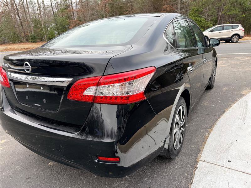 Used 2015 Nissan Sentra S image 5
