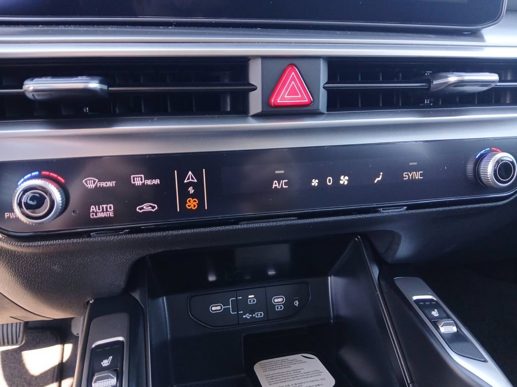 New 2026 Kia Sorento S AWD/4WD image 19