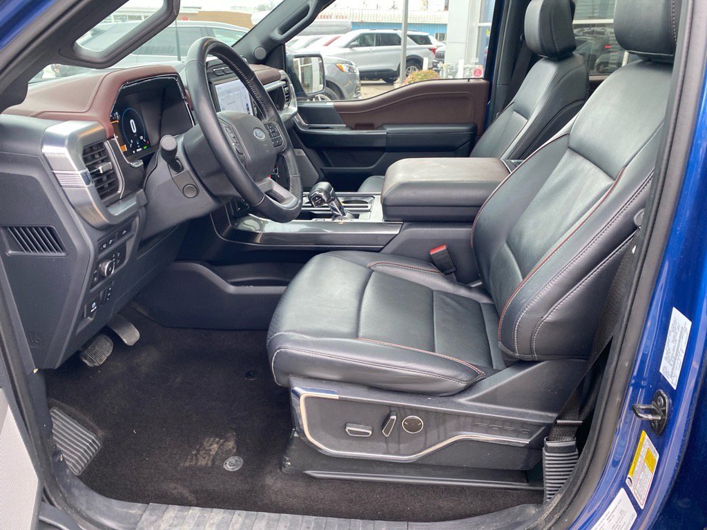 Used 2022 Ford F150 Lariat w/ Equipment Group 502A High image 9