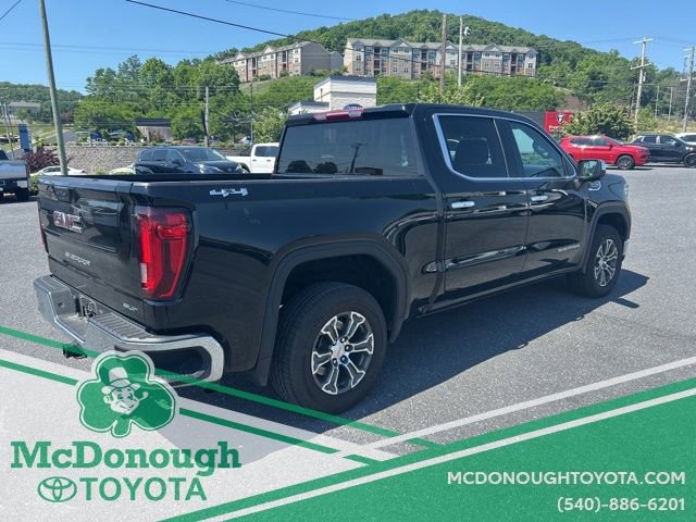 Used 2025 GMC Sierra 1500 SLT AWD/4WD image 4