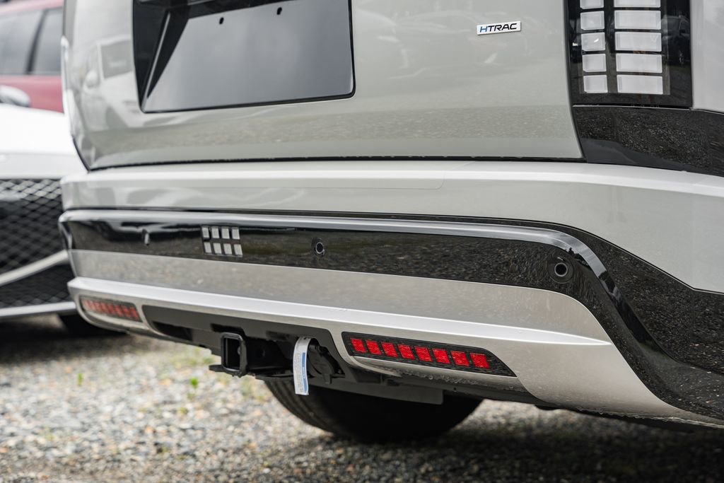 New 2026 Hyundai Ioniq 9 SEL image 8