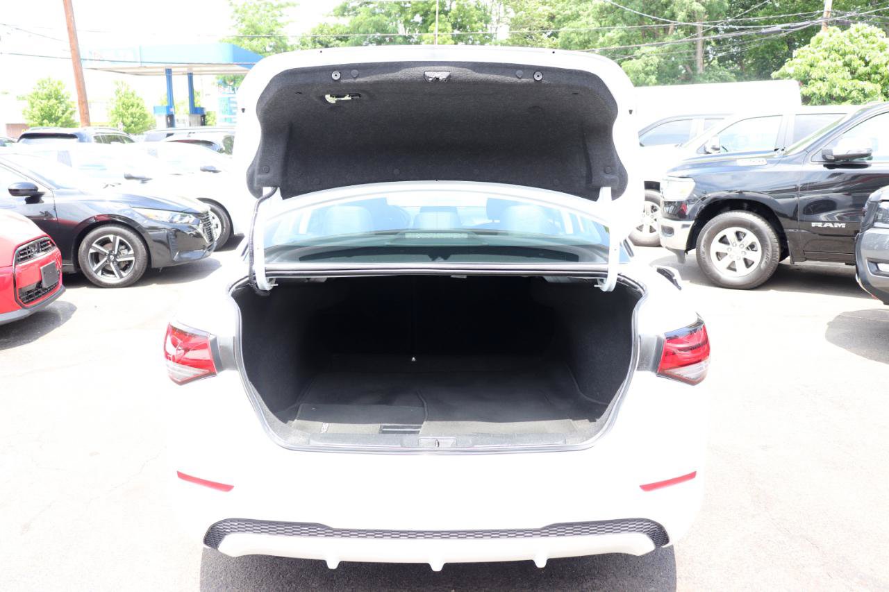 Used 2024 Nissan Sentra SV FWD image 45