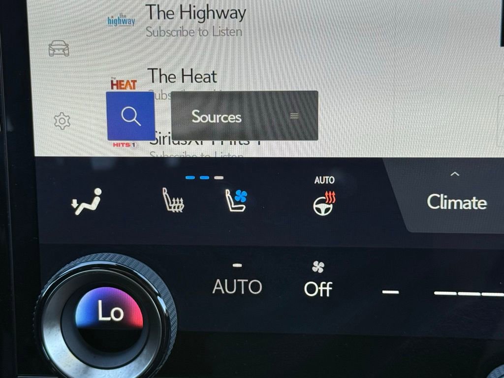 Used 2025 Lexus RX 350 Premium image 10