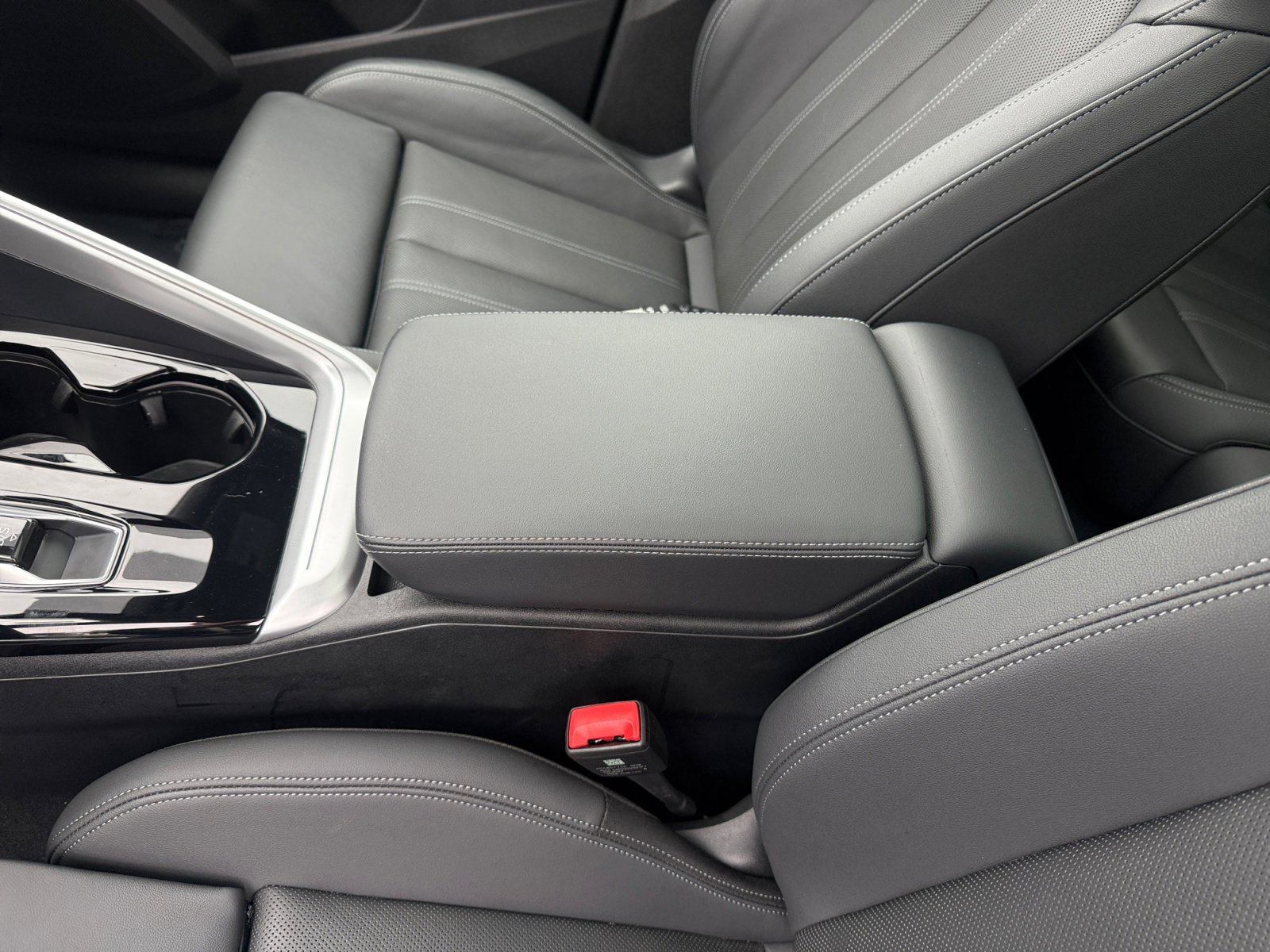 Certified 2025 Audi Q5 Premium Plus w/ Premium Plus image 14