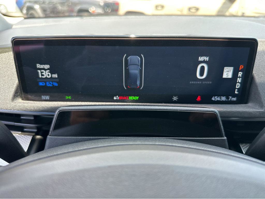 Used 2023 Ford Mustang Mach-E Select image 21