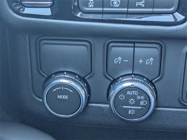 New 2026 GMC Yukon Elevation image 25