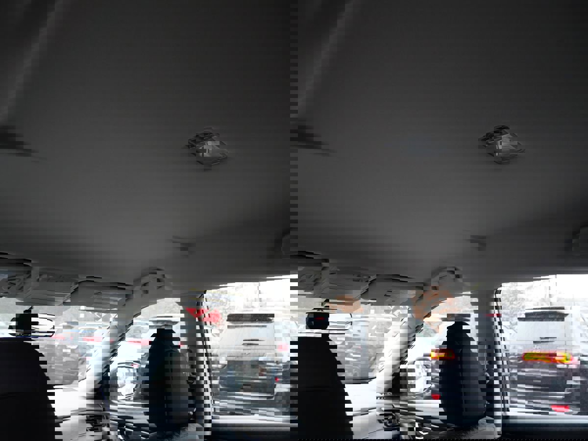 Used 2017 Nissan Rogue S image 20