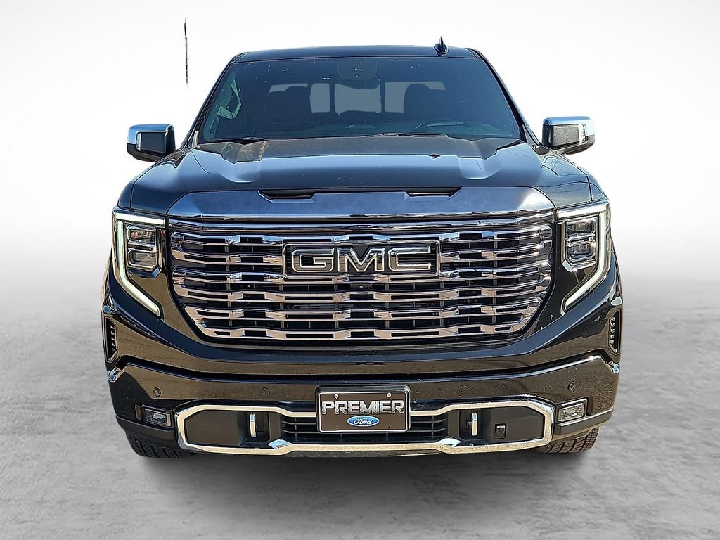 Used 2024 GMC Sierra 1500 Denali Ultimate AWD/4WD image 3