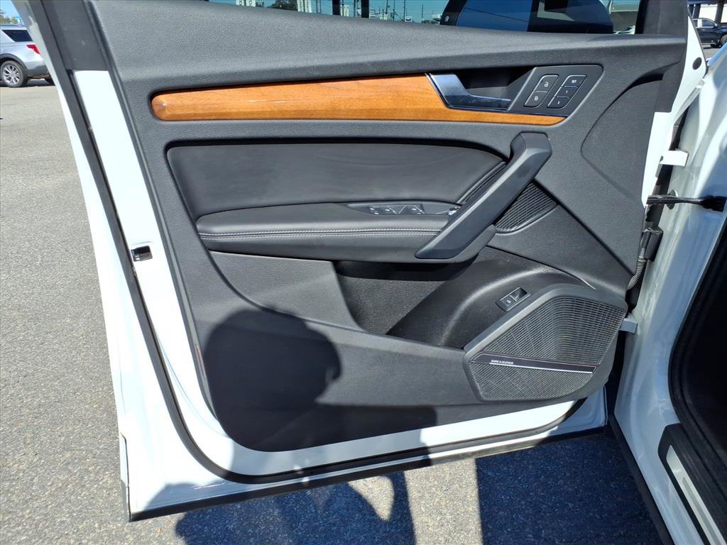 Used 2021 Audi Q5 Prestige w/ Prestige Package image 20