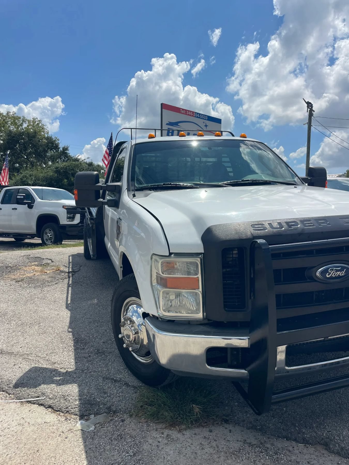 Used 2010 Ford F350 XLT RWD image 3