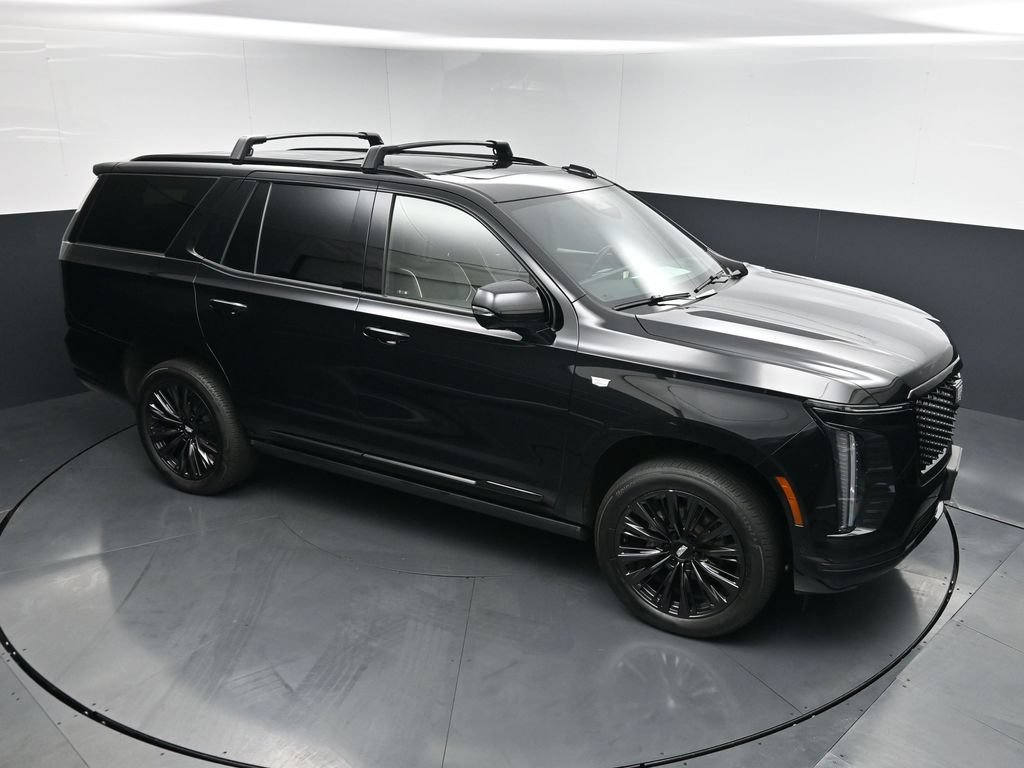 Used 2025 Cadillac Escalade Sport w/ LPO, ONYX Package AWD/4WD image 18