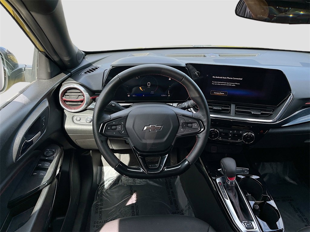 Used 2025 Chevrolet Trax RS w/ Driver Confidence Package image 22